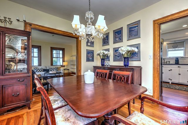 84 Park Avenue, Hamden, CT 06517