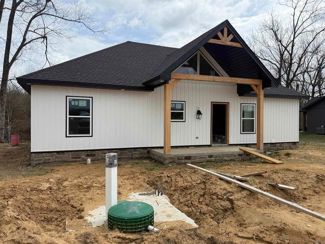 105 Unit A Adams Drive, Pangburn, AR 72121