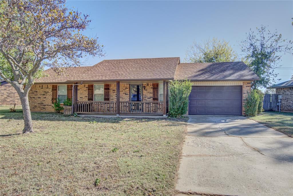 134 Echo Lane, Harrah, OK 73045