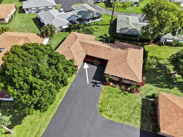 715 Whippoorwill Lane, Delray Beach, FL 33445