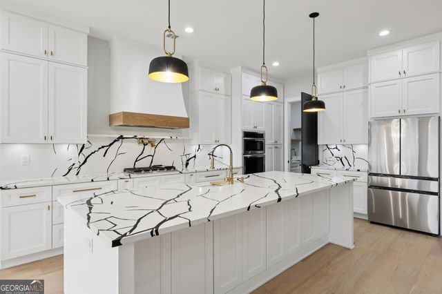 24 Rocking Wood Drive, Auburn, GA 30011