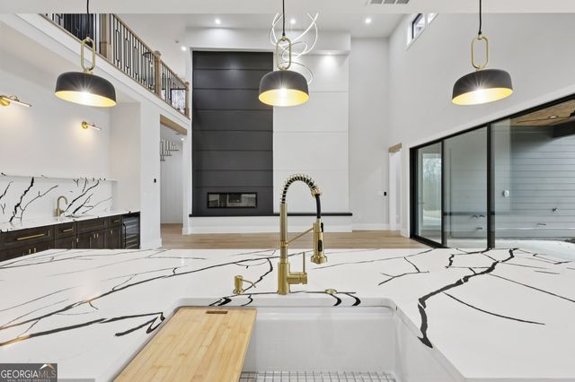 24 Rocking Wood Drive, Auburn, GA 30011