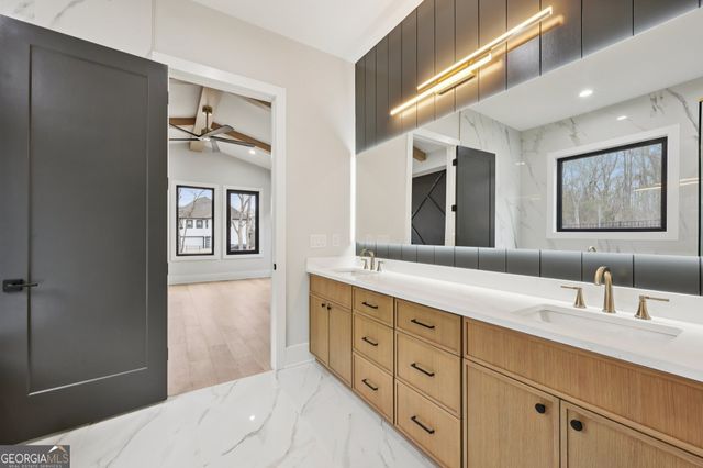 24 Rocking Wood Drive, Auburn, GA 30011