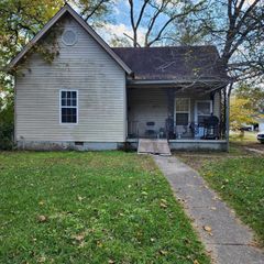 1224 W Long 17th Street, North Little Rock, AR 72114