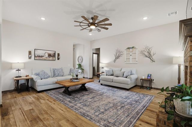 2246 County Road 1334, Blanchard, OK 73010