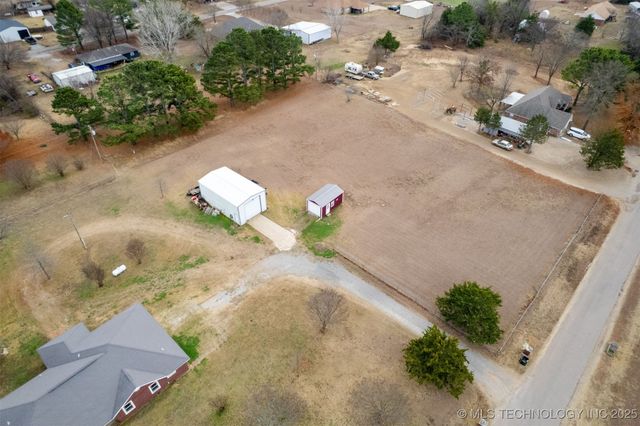 49 E 2nd, Durant, OK 74701