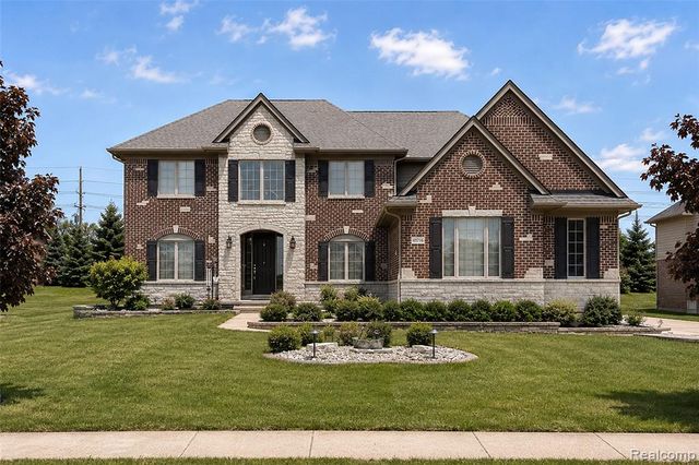 47576 Valencia Circle, Novi, MI 48374