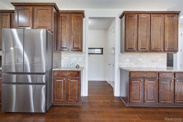 47576 Valencia Circle, Novi, MI 48374