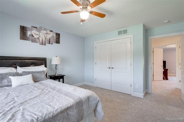 47576 Valencia Circle, Novi, MI 48374