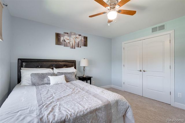 47576 Valencia Circle, Novi, MI 48374