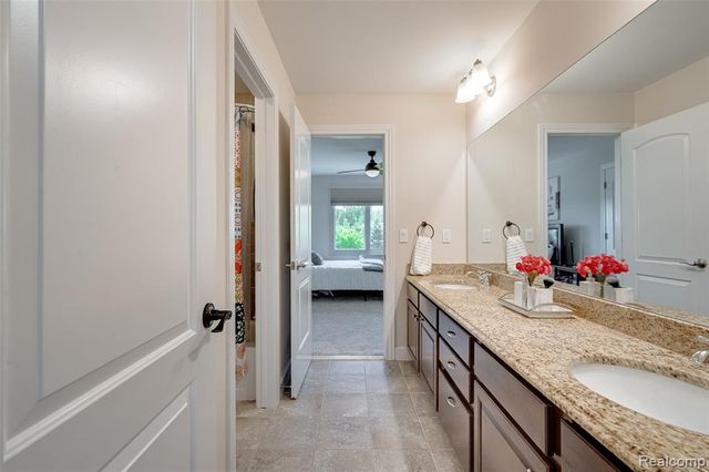 47576 Valencia Circle, Novi, MI 48374