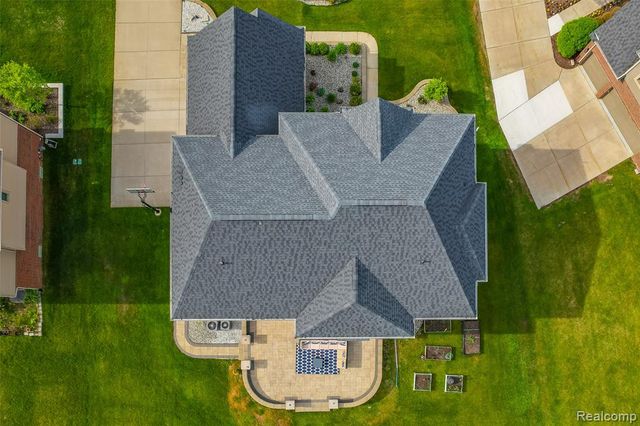 47576 Valencia Circle, Novi, MI 48374
