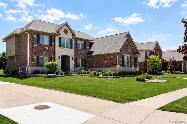47576 Valencia Circle, Novi, MI 48374