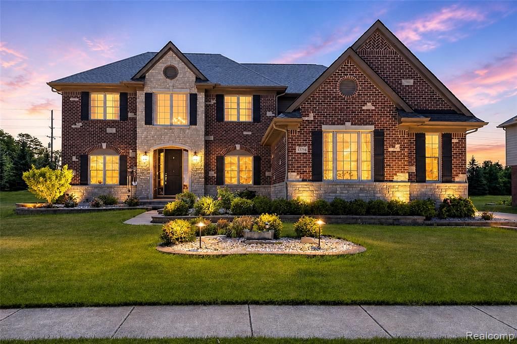47576 Valencia Circle, Novi, MI 48374
