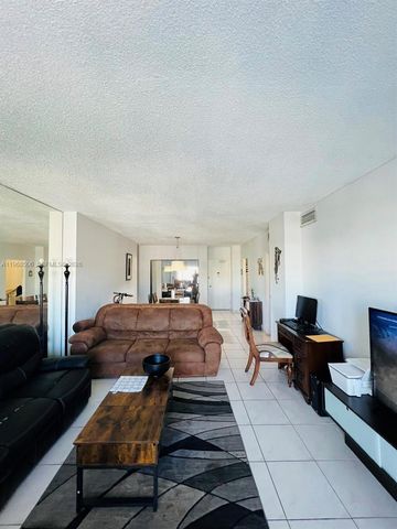 500 Bayview Drive 1417, Sunny Isles Beach, FL 33160
