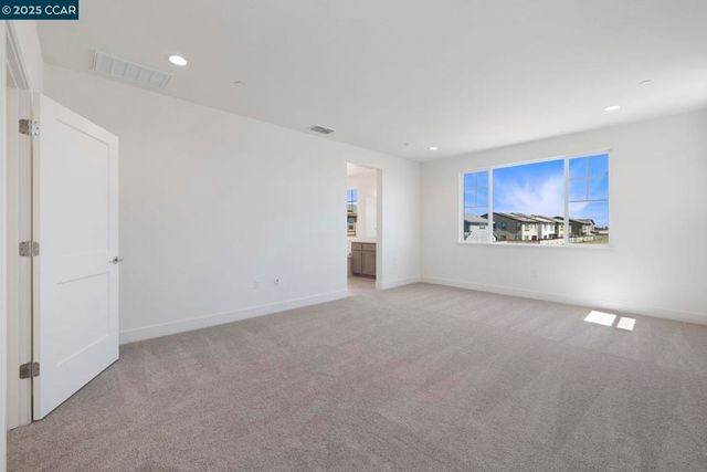 2213 Delta View Avenue, Sacramento, CA 95832