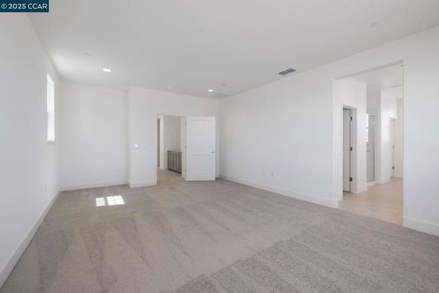 2213 Delta View Avenue, Sacramento, CA 95832