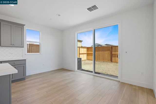 2213 Delta View Avenue, Sacramento, CA 95832