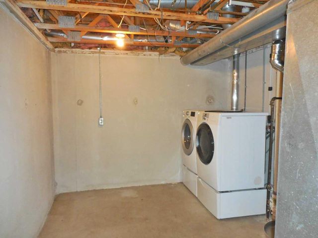 4314 Hillside Drive, Ann Arbor, MI 48105