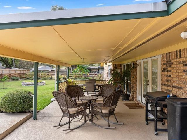 3012 Encino Avenue, Bay City, TX 77414