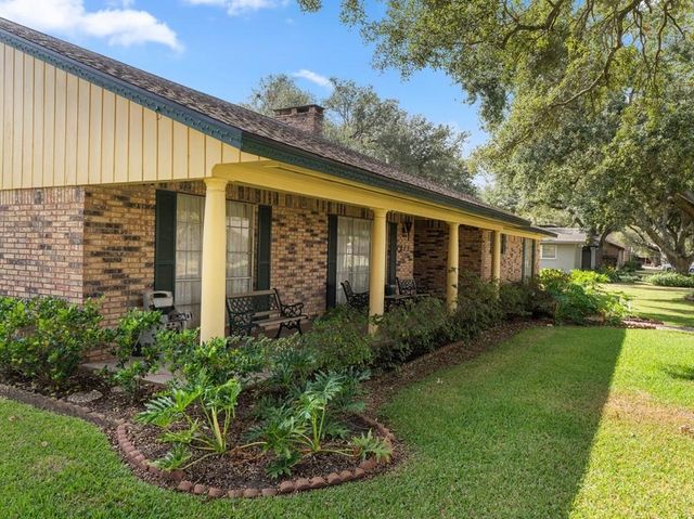 3012 Encino Avenue, Bay City, TX 77414