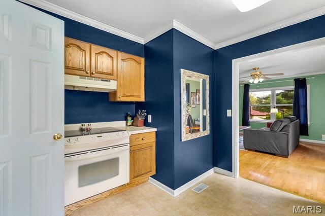 82 Spencer Trail, St Peters, MO 63376