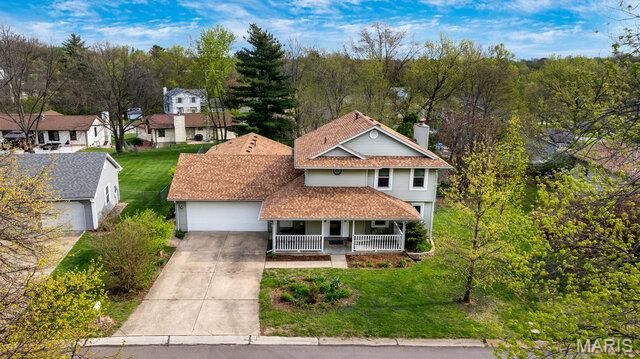 82 Spencer Trail, St Peters, MO 63376