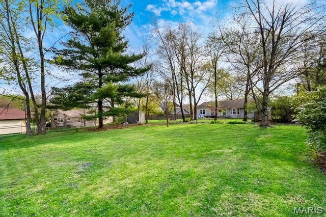 82 Spencer Trail, St Peters, MO 63376