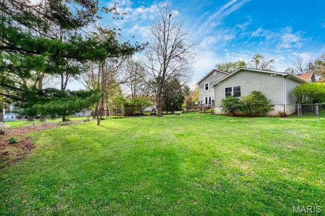 82 Spencer Trail, St Peters, MO 63376