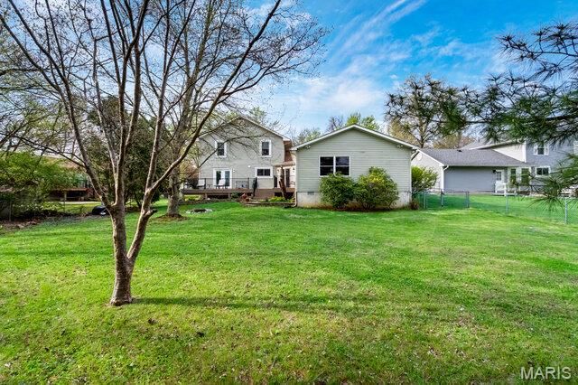 82 Spencer Trail, St Peters, MO 63376