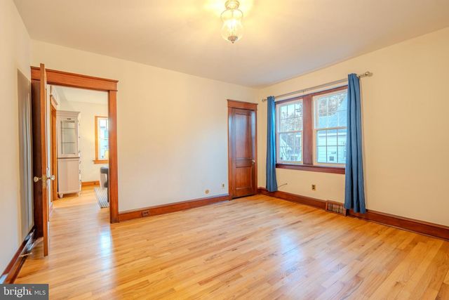 101 W HILLCREST AVE, Havertown, PA 19083