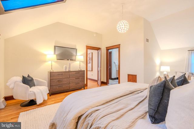 101 W HILLCREST AVE, Havertown, PA 19083