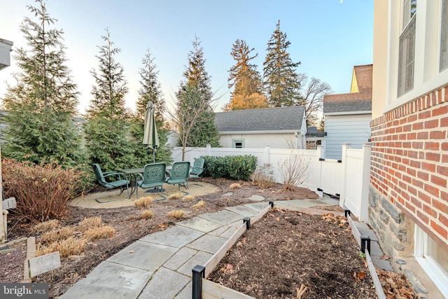 101 W HILLCREST AVE, Havertown, PA 19083