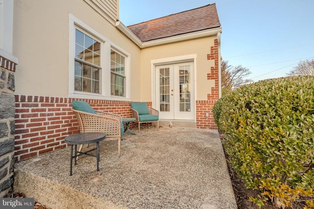 101 W HILLCREST AVE, Havertown, PA 19083