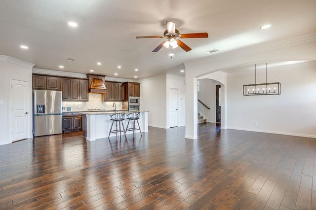 213 Park Villa Lane, Aledo, TX 76008