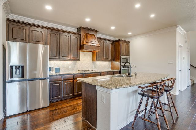 213 Park Villa Lane, Aledo, TX 76008