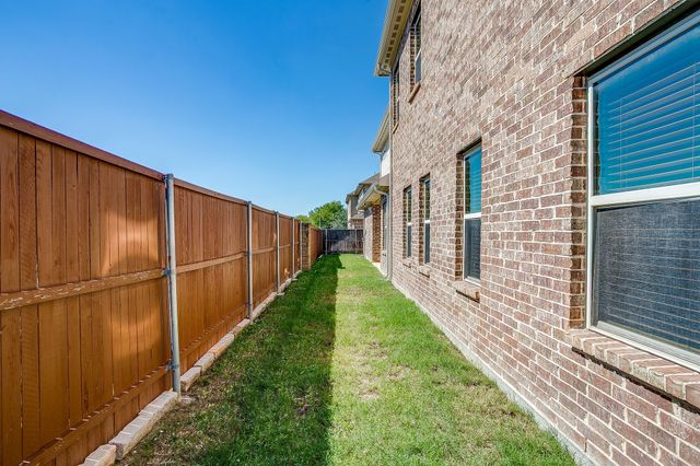 213 Park Villa Lane, Aledo, TX 76008