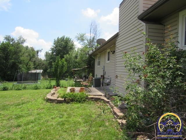 3116 SE California AVE, Topeka, KS 66605