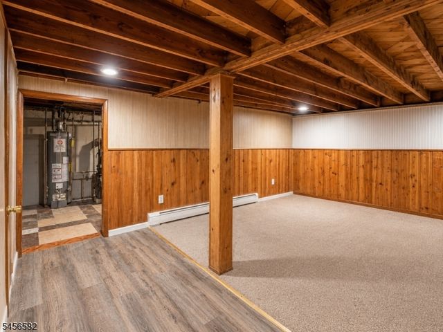 811 Hussa St, Linden City, NJ 07036
