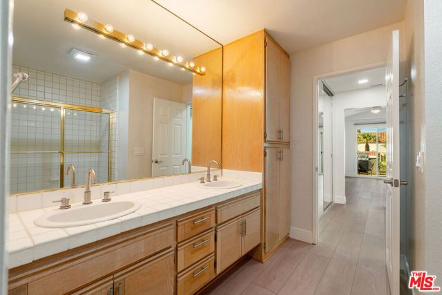 77571 Calle Las Brisas, Palm Desert, CA 92211