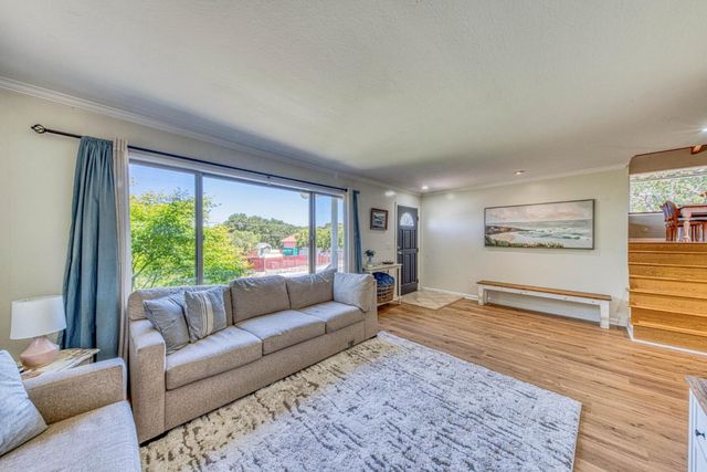 394 Mesa Road, Salinas, CA 93908