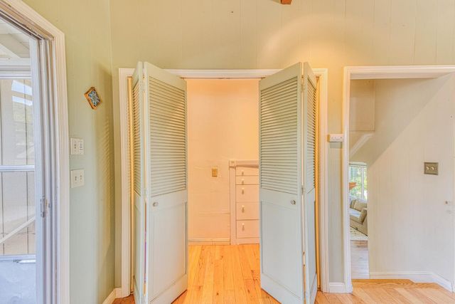 394 Mesa Road, Salinas, CA 93908