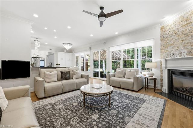 805 Northern Shores Lane, Greensboro, NC 27455