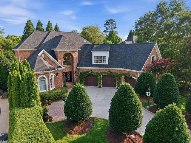 805 Northern Shores Lane, Greensboro, NC 27455