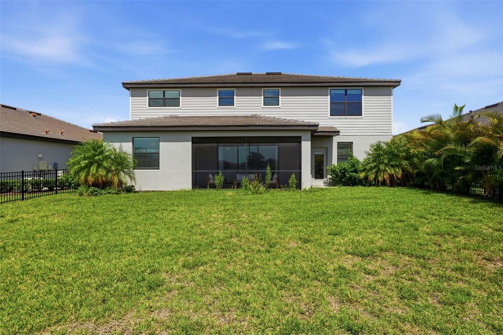 Image 43 of property listing at 4886 SEAFOAM TRAIL, Bradenton, FL 34211