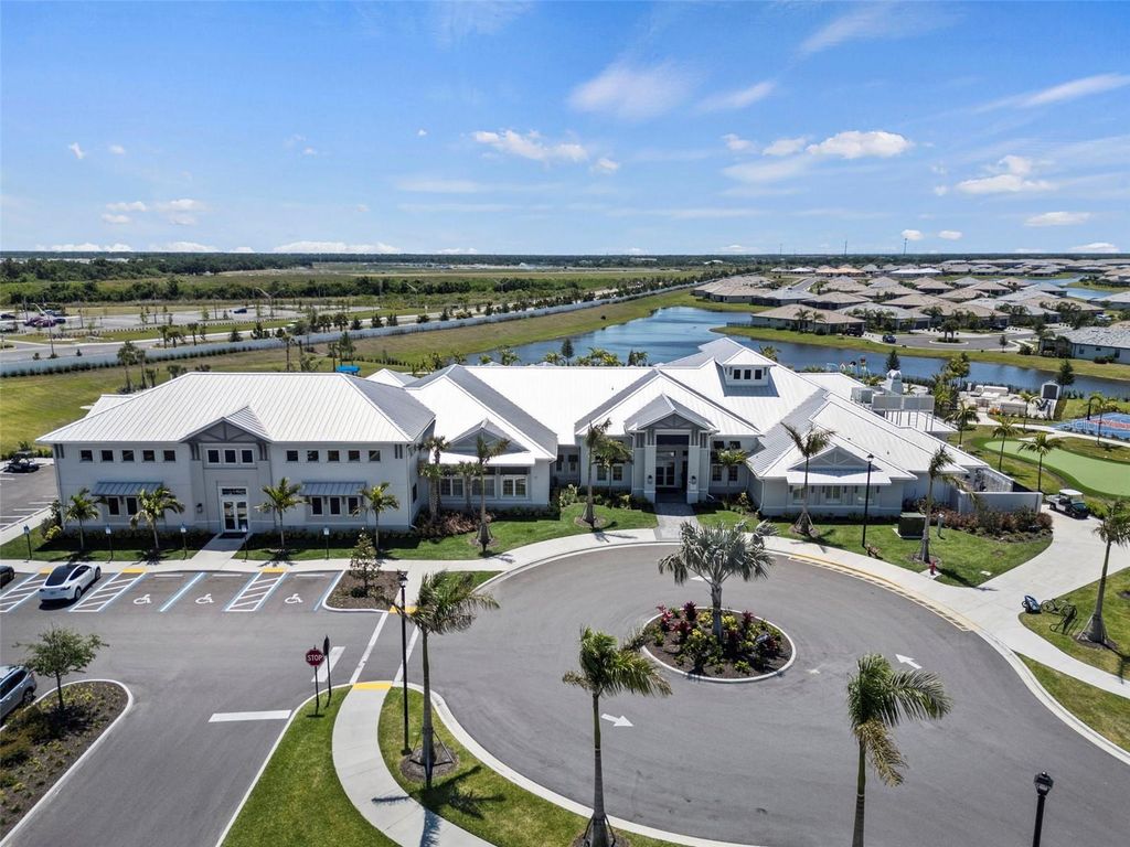 Image 54 of property listing at 4886 SEAFOAM TRAIL, Bradenton, FL 34211