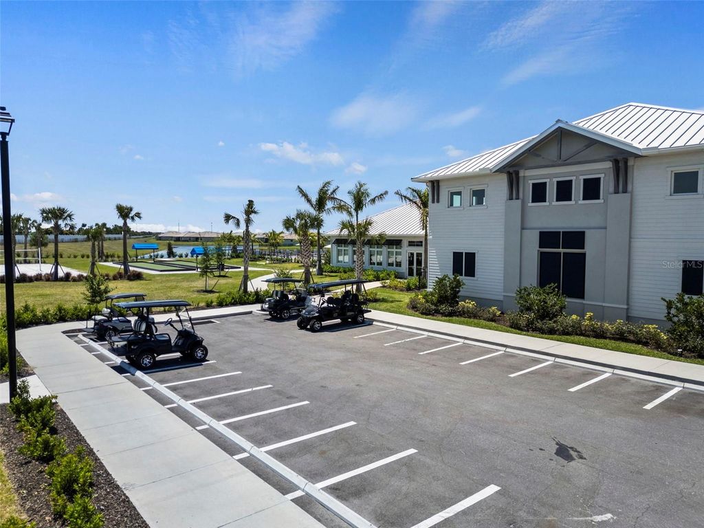 Image 55 of property listing at 4886 SEAFOAM TRAIL, Bradenton, FL 34211