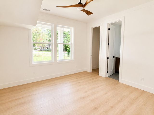 2323 Old Georgetown Road, Mount Pleasant, SC 29466