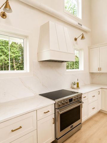 2323 Old Georgetown Road, Mount Pleasant, SC 29466