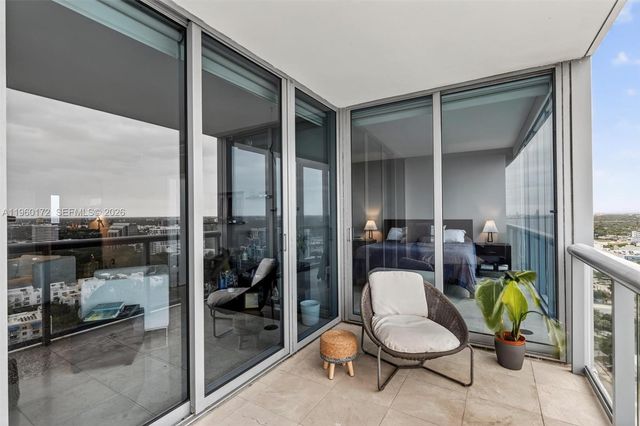 601 NE 36th St 2204, Miami, FL 33137